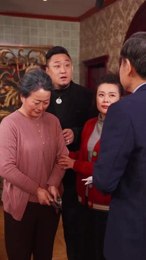 奶奶我也有春天(14集) 奶奶我也有春天(14集)爱奇艺