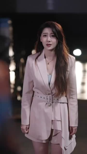 长姐如母之我给妹妹当副总(60集) 长姐如母之我给妹妹当副总(60集)免费